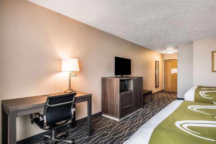 Room 16 of 41