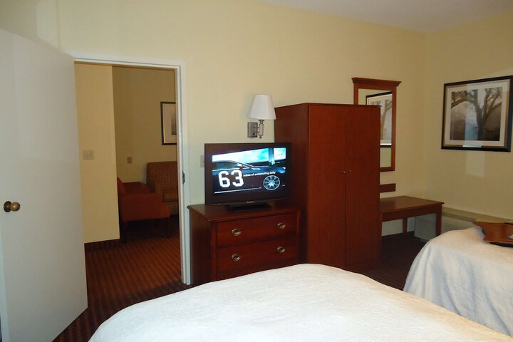 Room 13 of 49