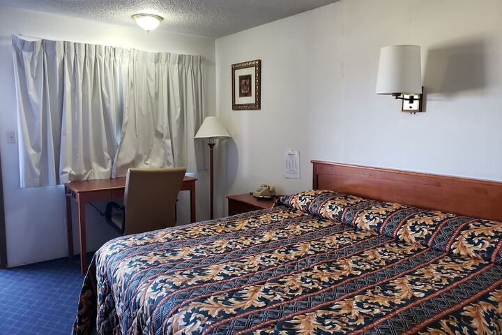 Room 10 of 43