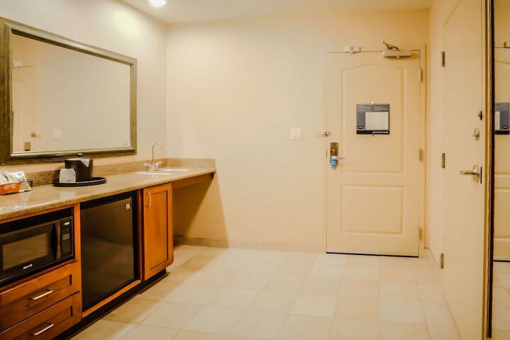 Room 15 of 49