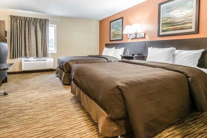 Room 20 of 35