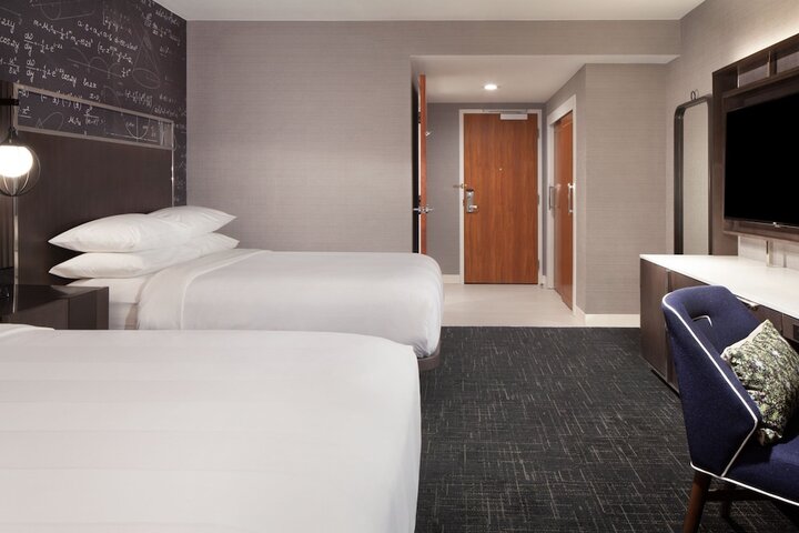 Room 26 of 72