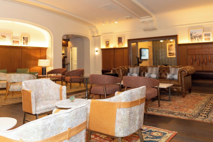 Hotel Interior 7 of 34