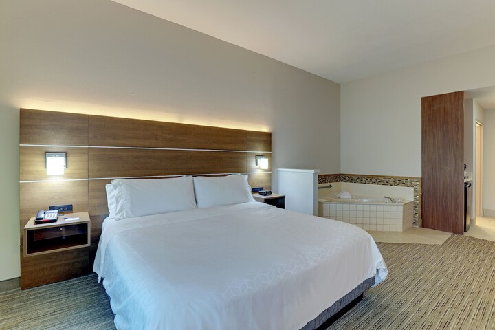 Room 30 of 52