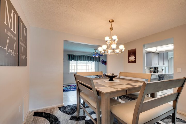 Home Near Werner-boyce & New Port Richey!