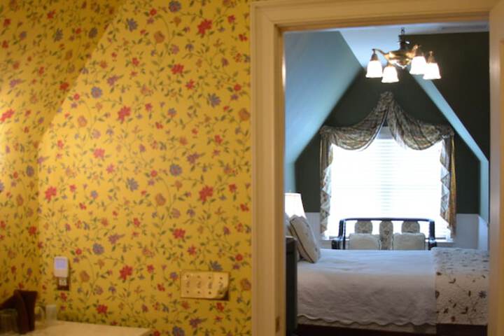 Room 97 of 151