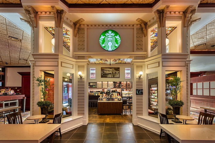 Silver Legacy Reno- a Caesars Rewards Destination