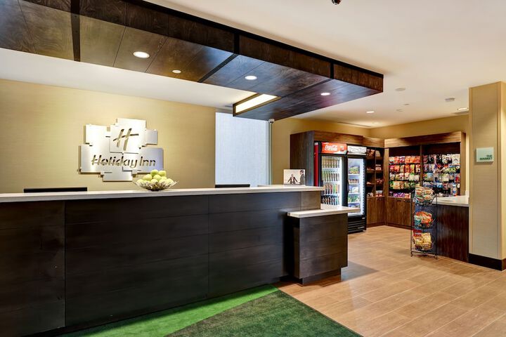 Hotel 5 of 59