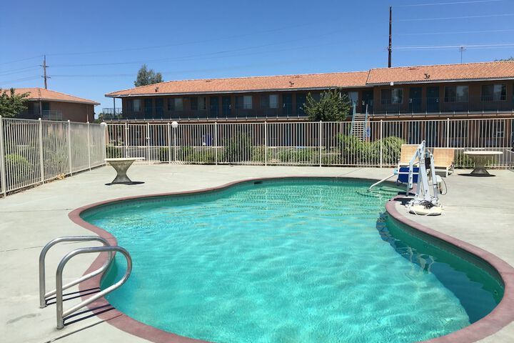 Pool 3 of 27