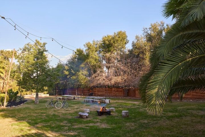 Property Grounds 43 of 46