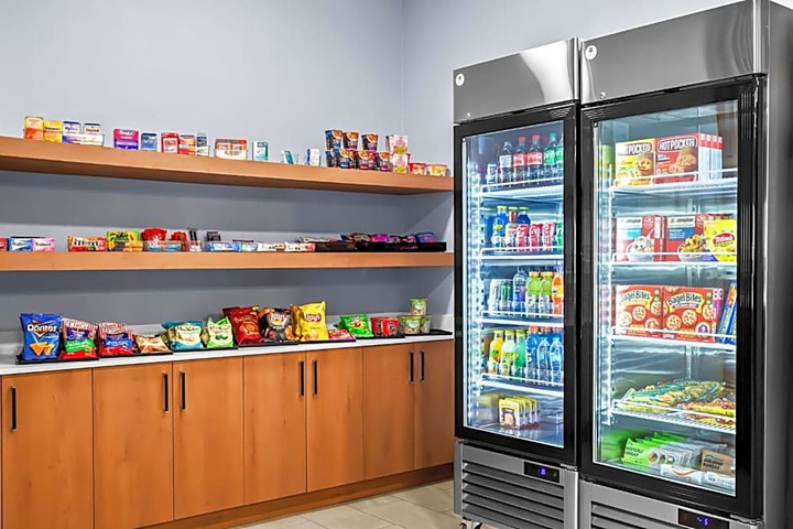 Holiday Inn Express & Suites Tumwater Olympia by IHG