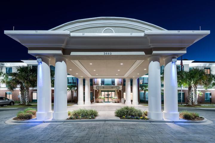 Holiday Inn Express & Suites Florence I-95 & I-20 Civic Center by IHG
