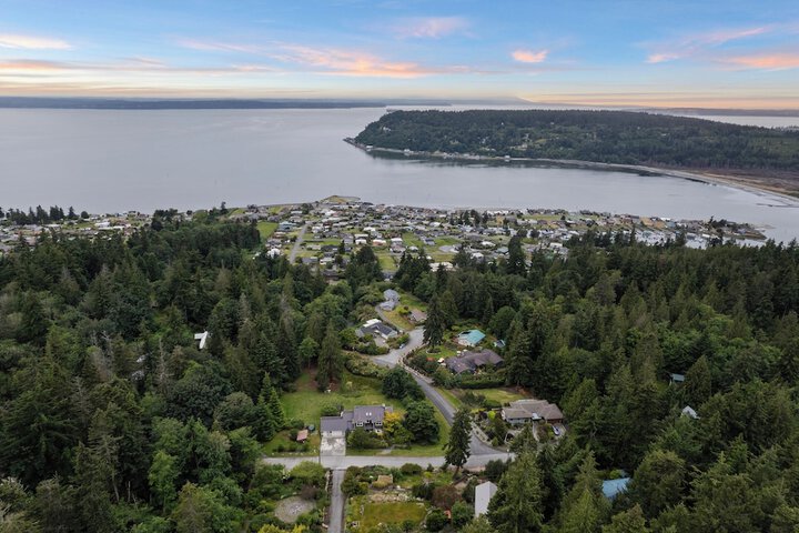 Crows Nest by Avantstay Accessible Home w / Views