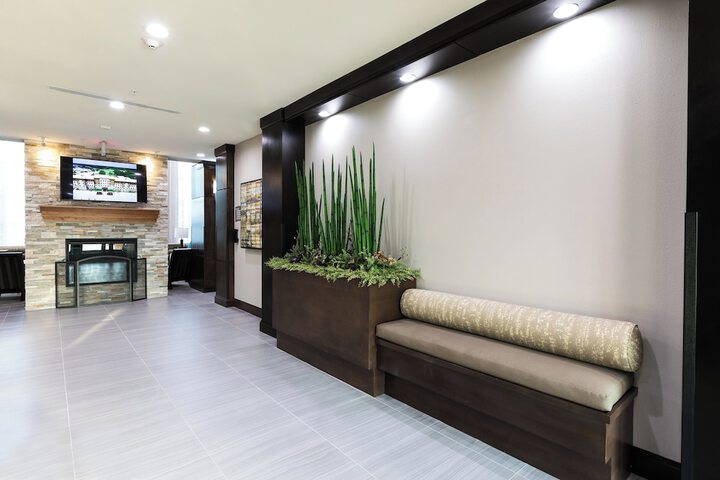Staybridge Suites Lake Jackson by IHG