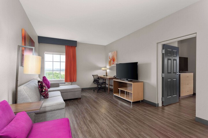 Room 14 of 29