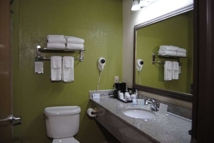Room 6 of 36
