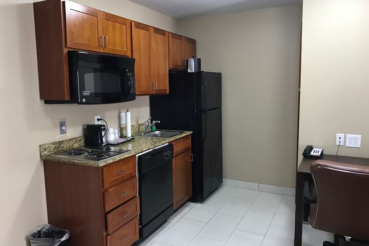 Room 18 of 40