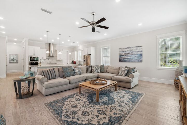 Prominence on 30A by Panhandle Getaways