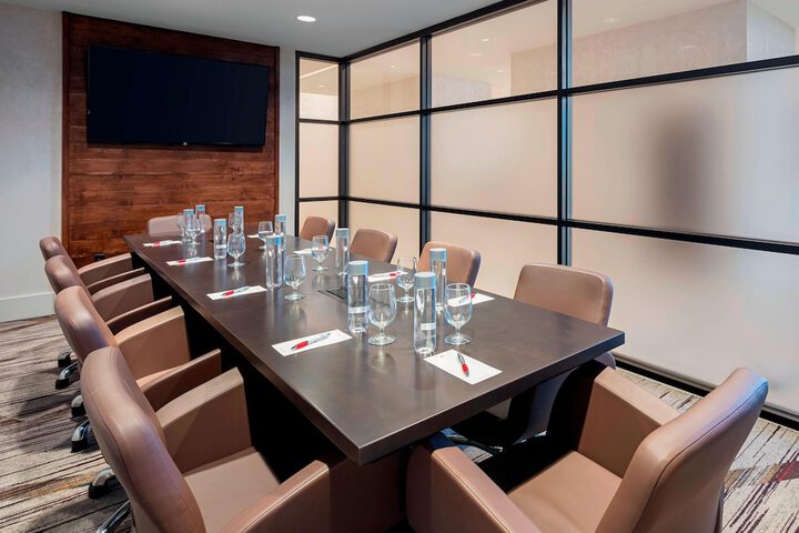 Meeting 42 of 77