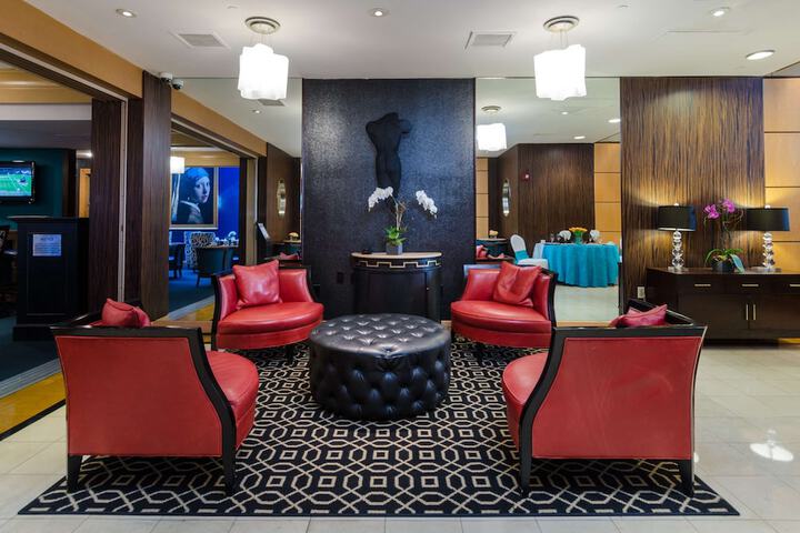 Hotel 3 of 64