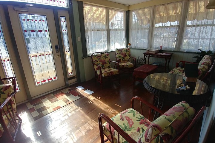 Island Guest House B & B