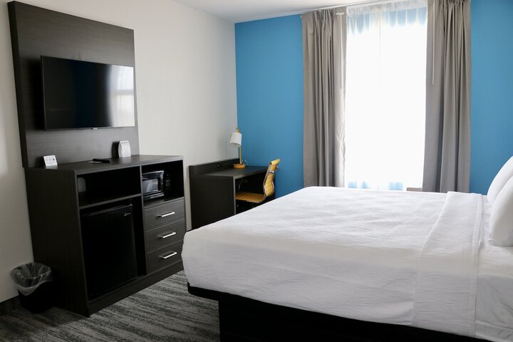 Room 15 of 22