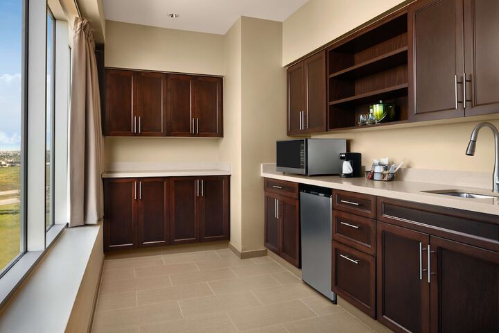Room 15 of 26