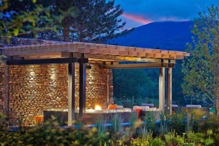 Family Friendly Overlook at Topnotch