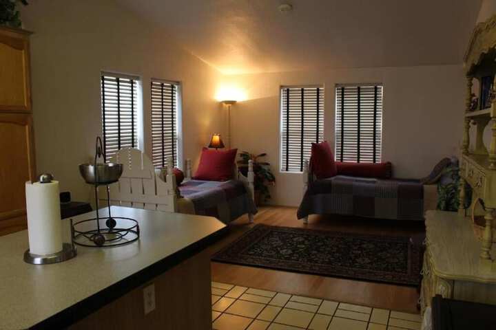 Room 40 of 60