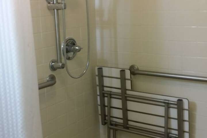 Room 52 of 85