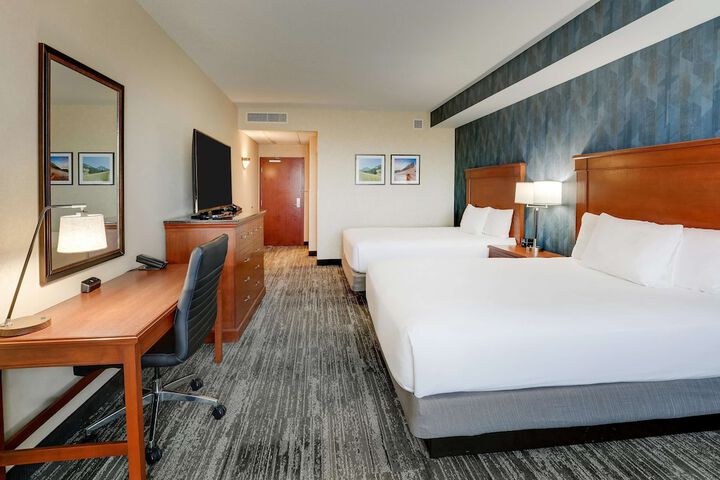 Room 44 of 72