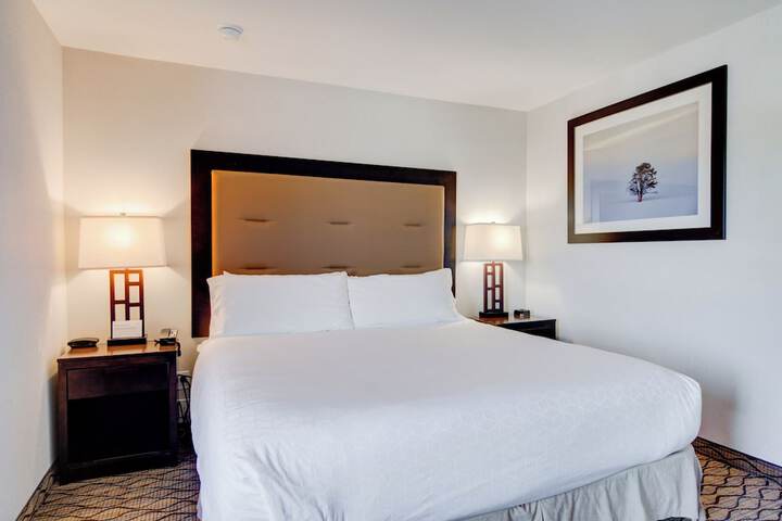 Holiday Inn West Yellowstone by IHG.