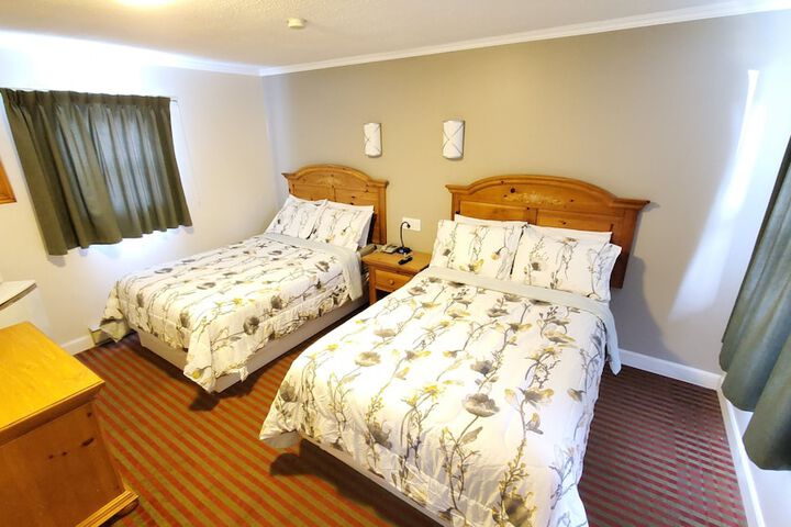 Room 133 of 181