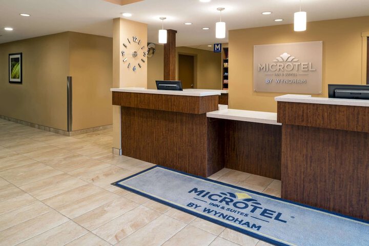 Microtel Inn & Suites by Wyndham Red Deer