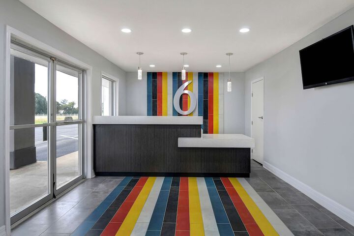 Hotel Interior 14 of 37