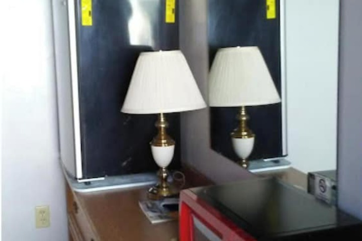 Santa Fe Motel Tehachapi by Hotel O