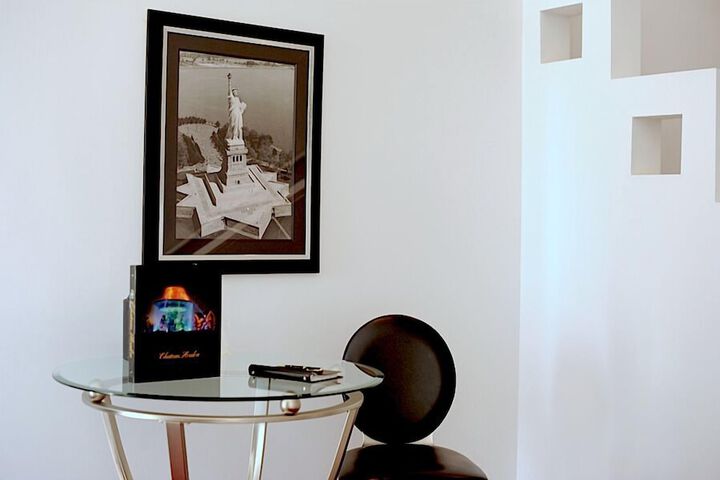 Room 14 of 151