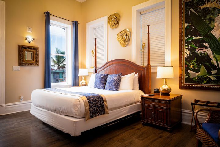 Southernmost House - Adult Exclusive