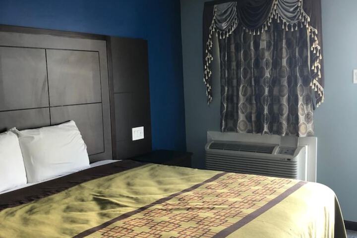 Room 46 of 49