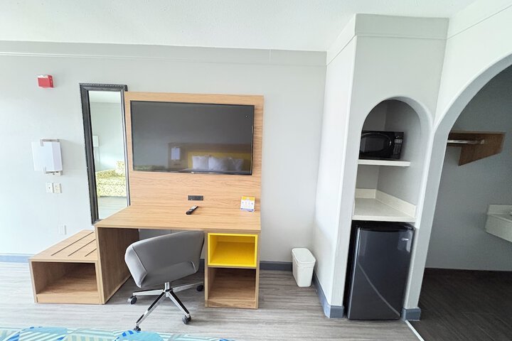 Room 22 of 26