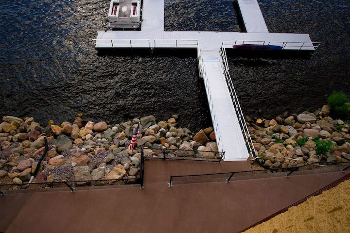 Natura Vue Resort & Boathouse