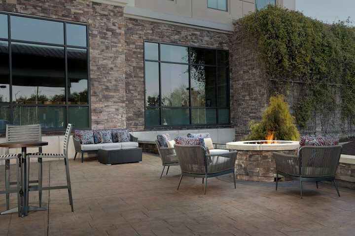 Terrace/Patio 51 of 52