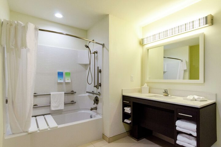 Home2 Suites by Hilton Portland
