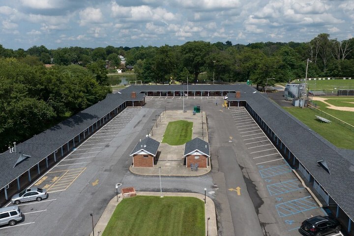 Budget Inn and Suites
