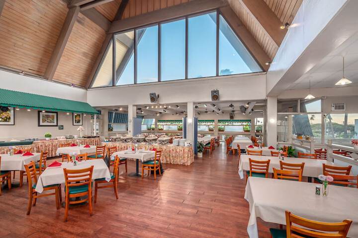 Maui Beach Hotel