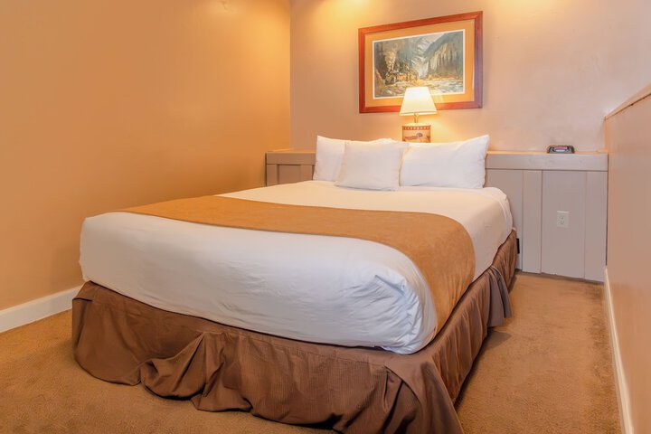 Legacy Vacation Resorts - Steamboat Hilltop