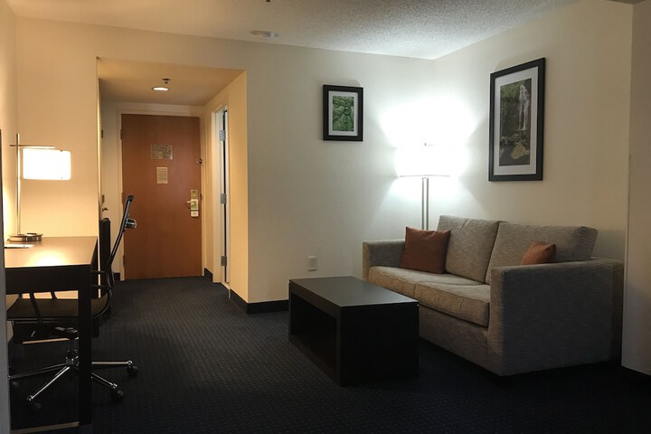 Room 30 of 41