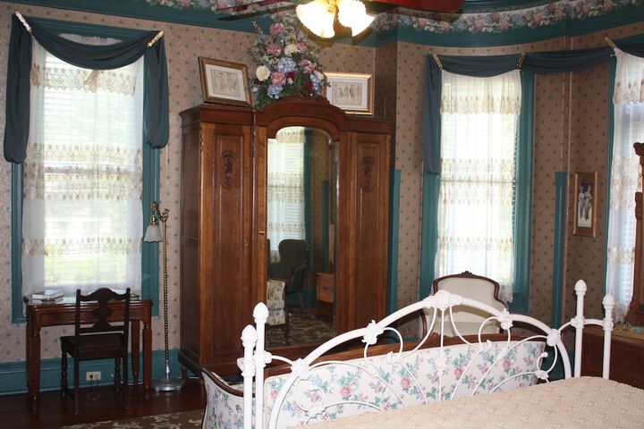 Room 26 of 52