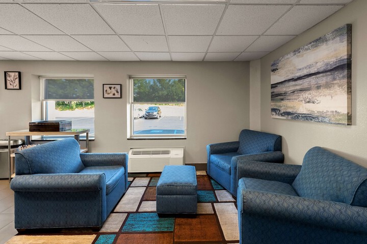 Best Western Adena Inn