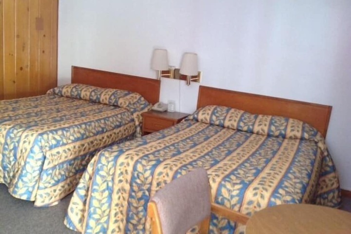 Sun N Snow Hotel